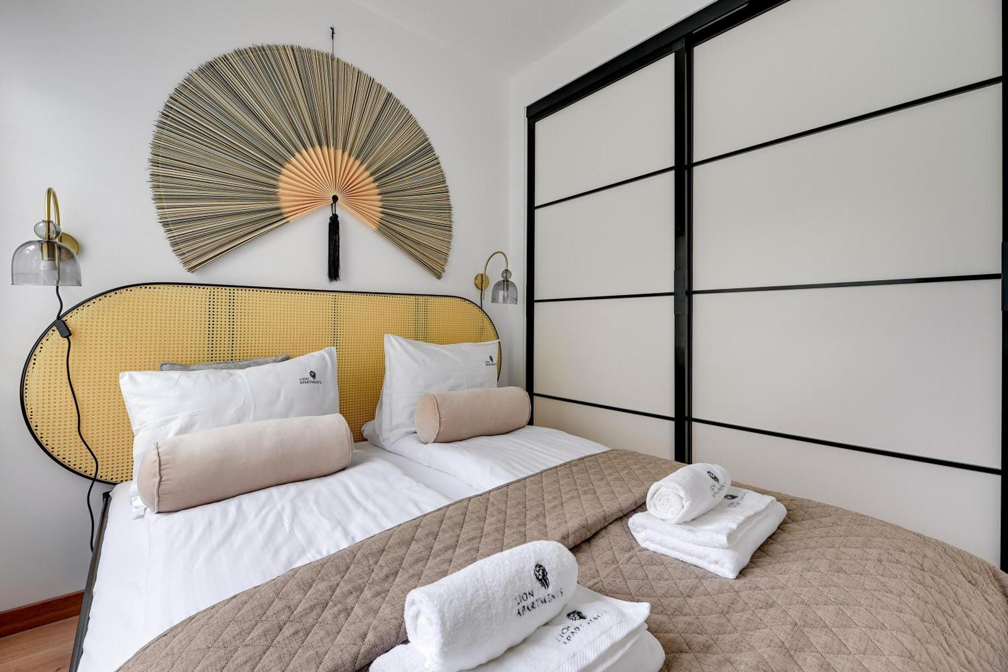 Palm With Terrace & Parking By Lion Sopot